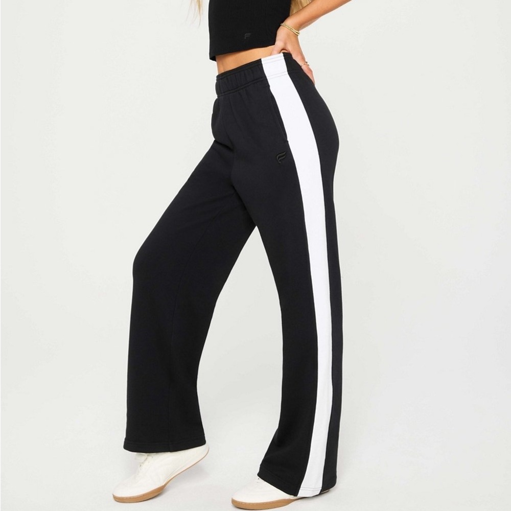 Fabletics Year Round Terry Stripe Wide Leg Pant Size Large (regular) NWTS - Picture 1 of 16